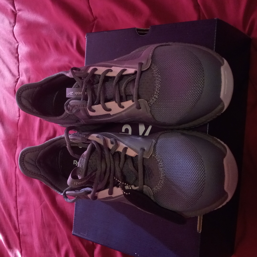 Steel toe reebok work shoes